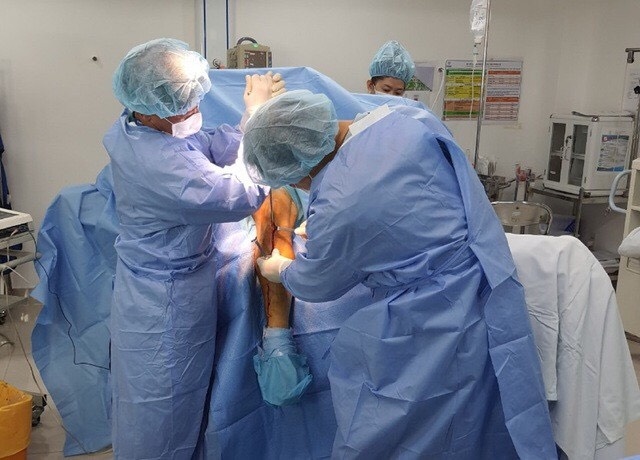 Hung Dung chan thuong anh 1