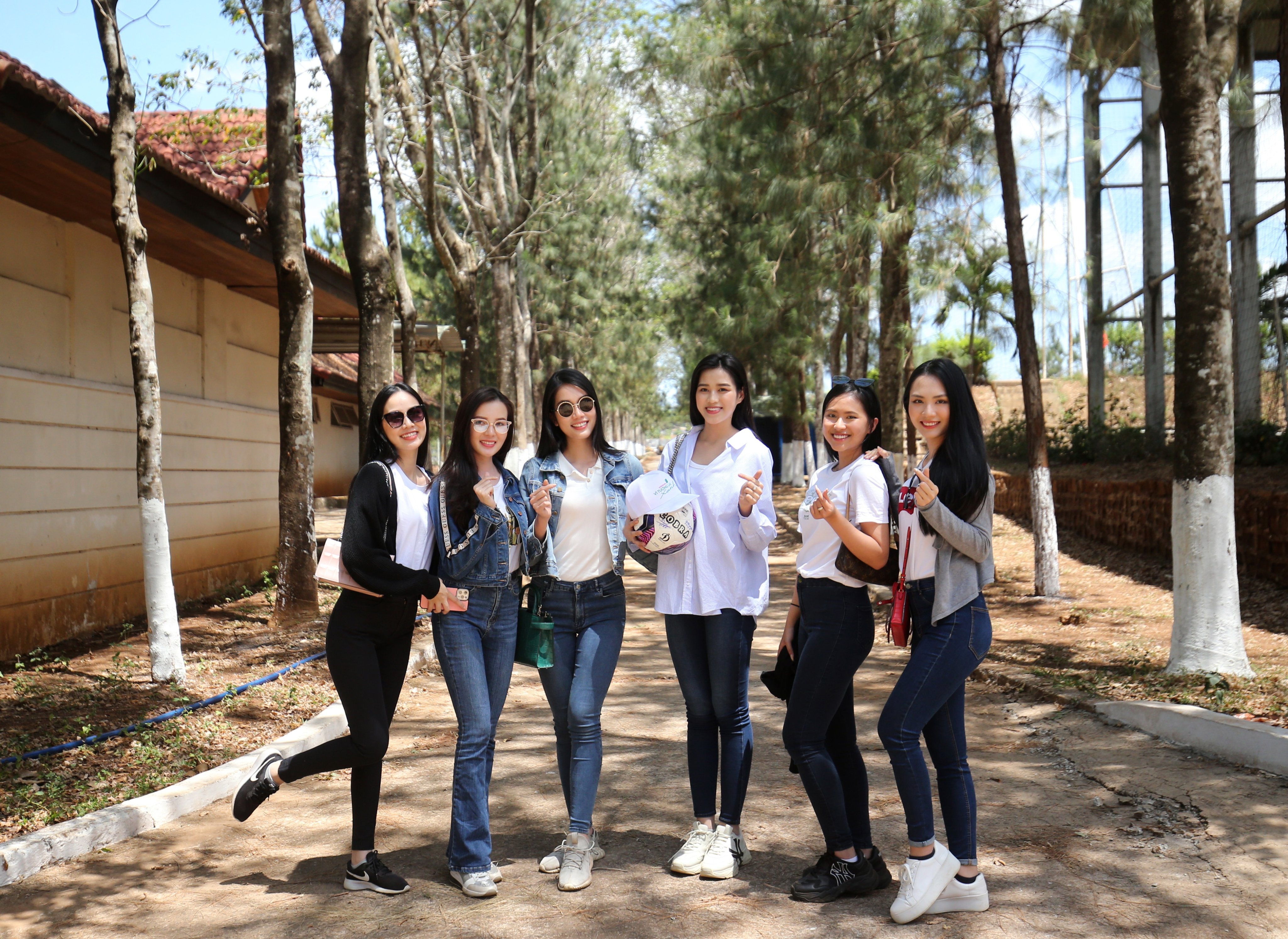 hoa hau viet nam tham kiatisuk anh 4