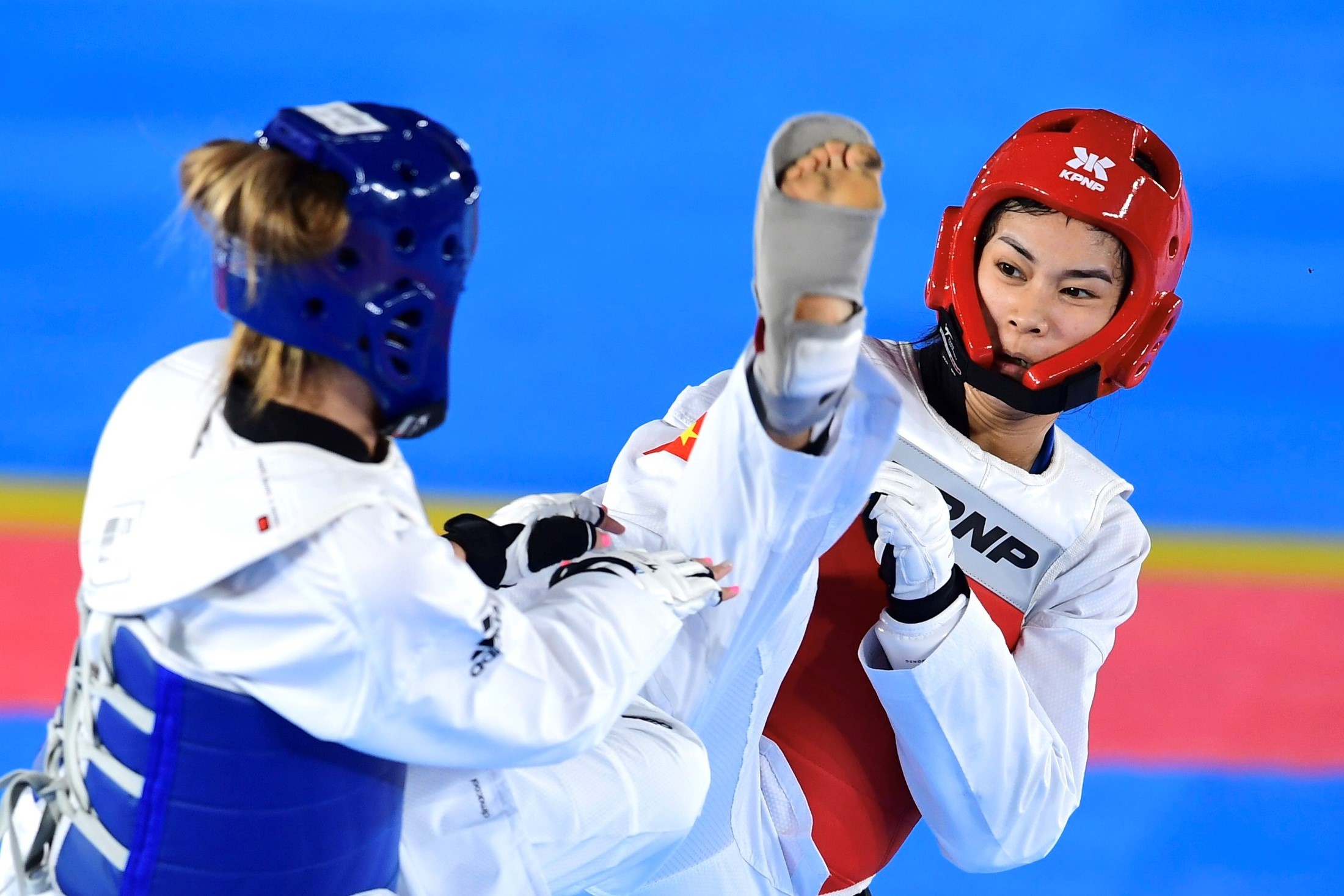 Ky luc so luong van dong vien taekwondo du Cup Dai su Han Quoc hinh anh
