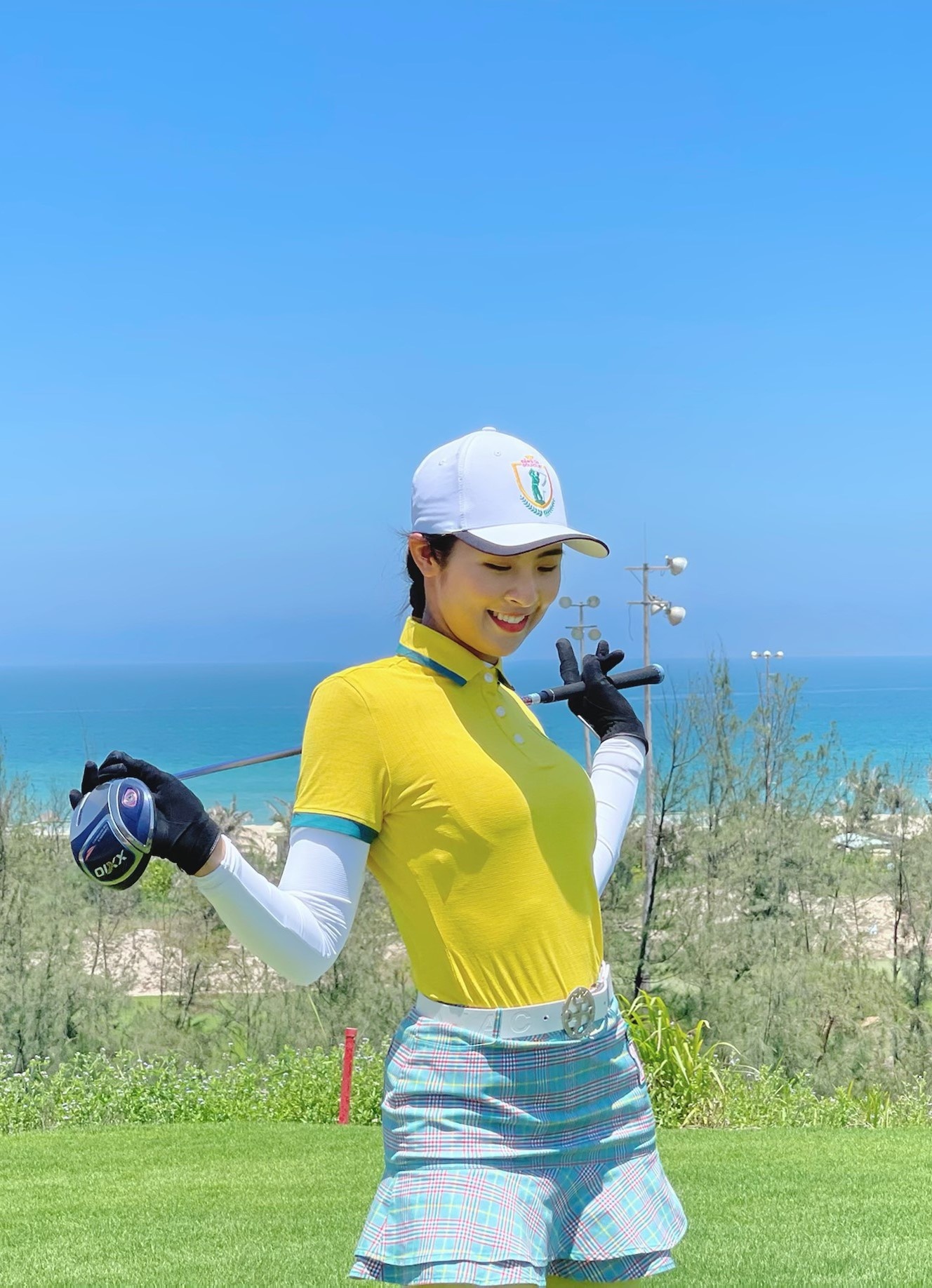 Người đẹp Lê Thanh Tú chơi golf ảnh 8 Nguoi dep Le Thanh Tu choi golf anh 8