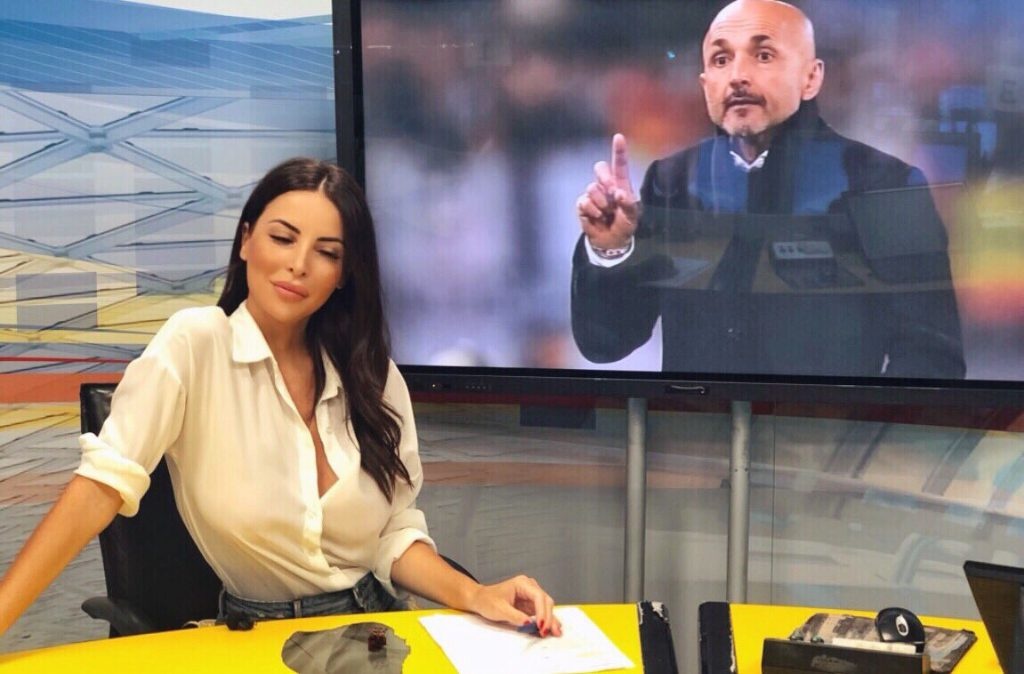 ban gai Mbappe anh 4