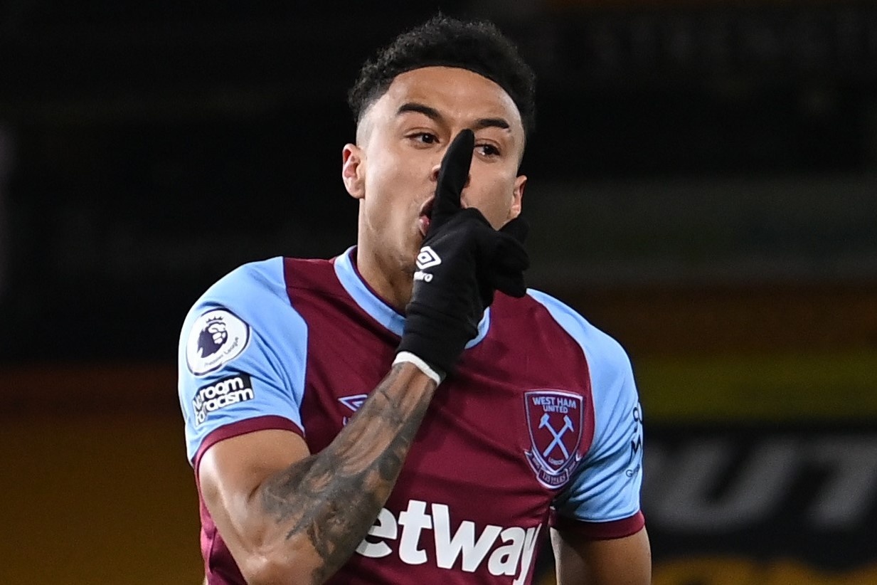 Lingard tu that bai o MU den toa sang cung West Ham hinh anh