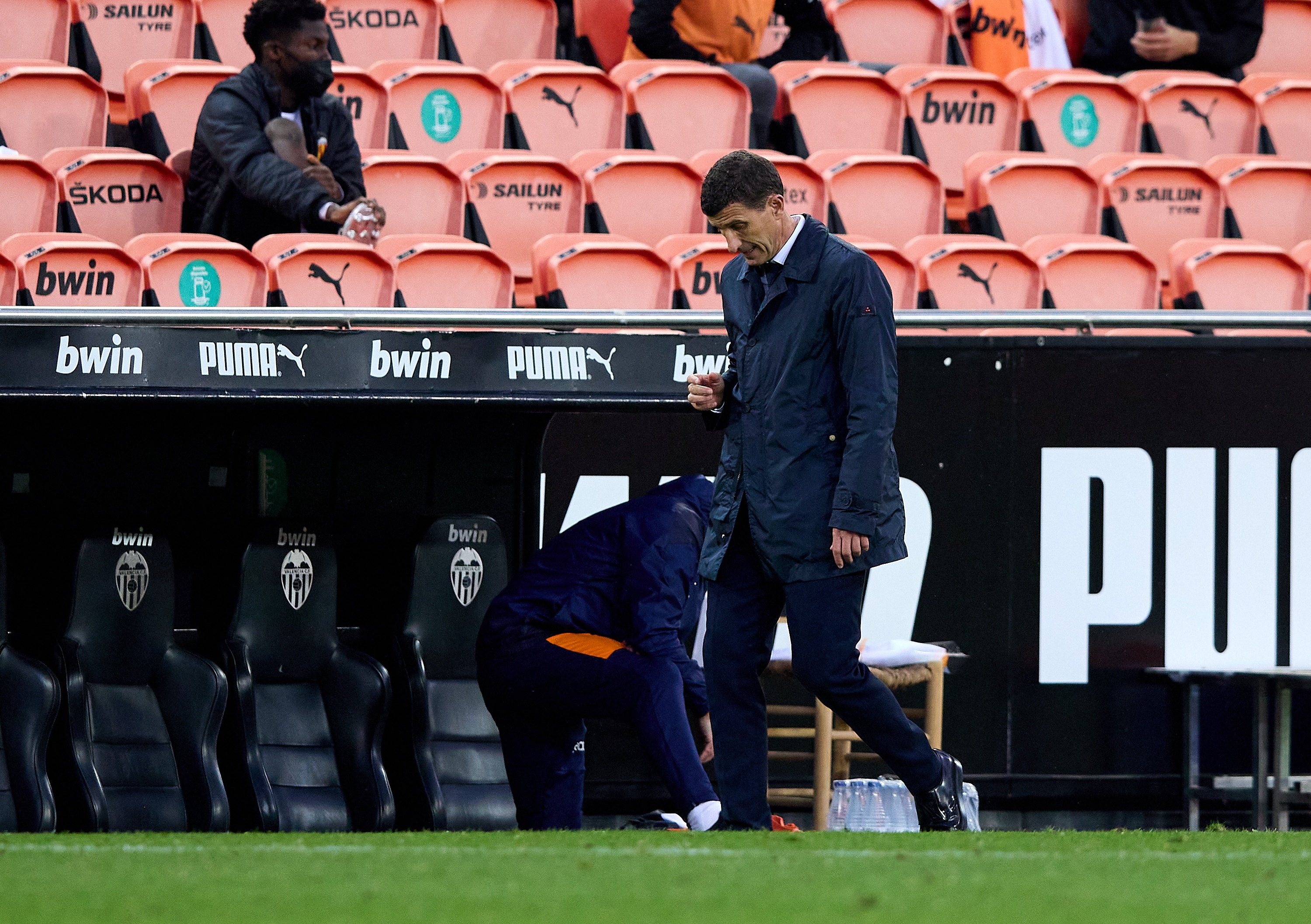 Valencia sa thai HLV anh 1