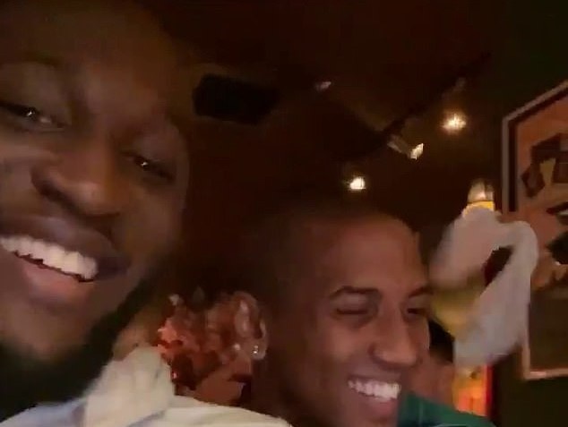 Canh sat ap vao bua tiec sinh nhat cua Lukaku hinh anh