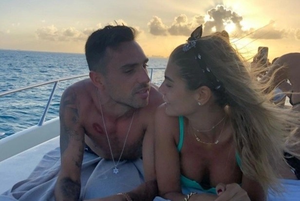 Phut so hai cua vo con cau thu PSV hinh anh