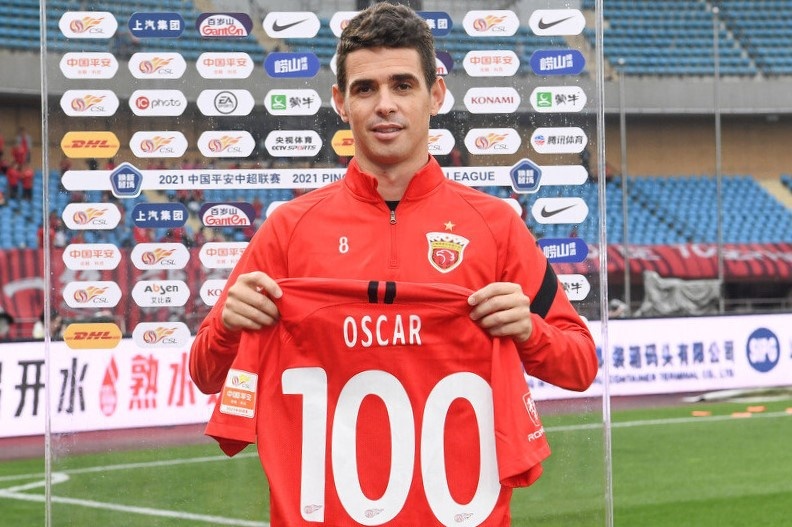 Oscar lap cu dup trong tran dau thu 100 tai giai Trung Quoc hinh anh