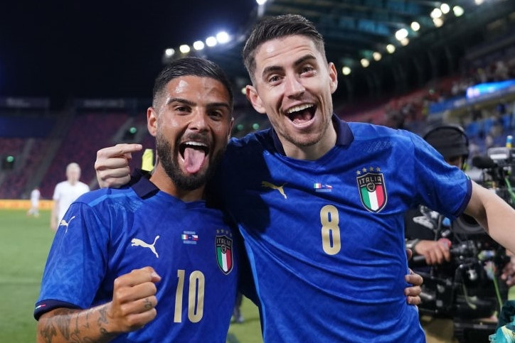 Tuyen Italy thang CH Czech 4-0 hinh anh