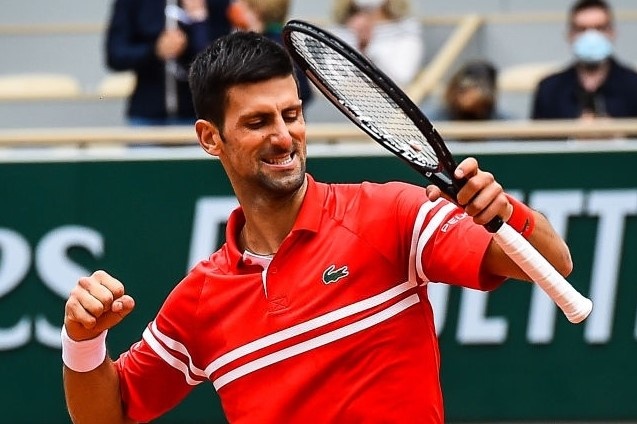 Djokovic vuot ky luc cua Nadal tai Phap Mo rong hinh anh