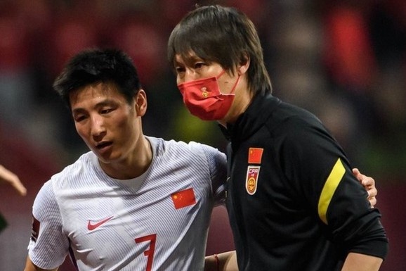 Bao Trung Quoc: 'Nguoi ham mo thuc trang dem trong vo vong' hinh anh