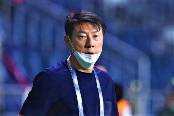 Bao Indonesia: 'Shin Tae-yong qua bao thu' hinh anh