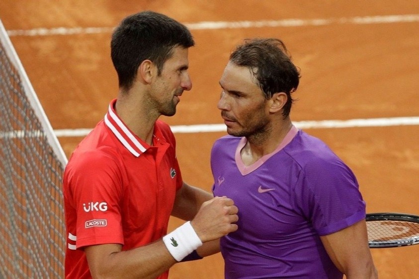 Djokovic gap Nadal tai ban ket Phap Mo rong hinh anh