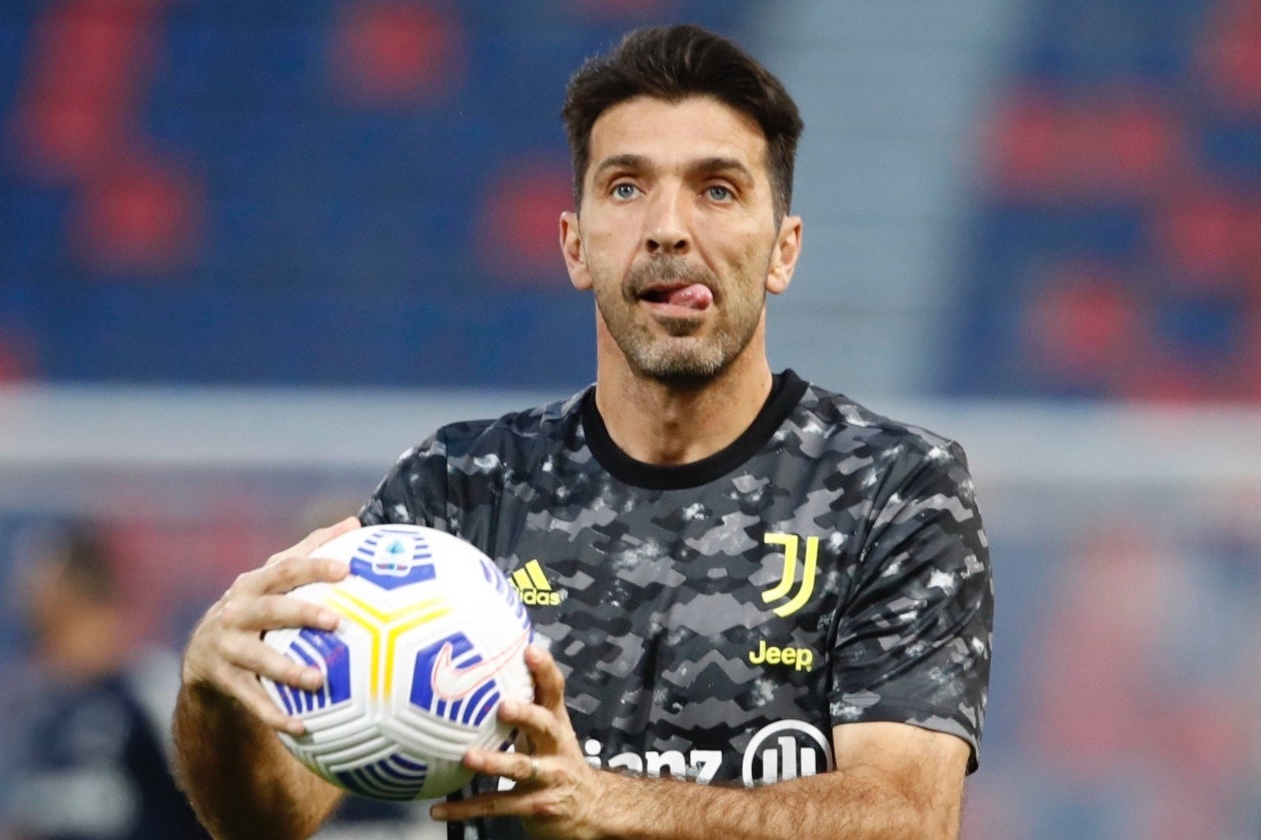 Buffon co ben do moi hinh anh