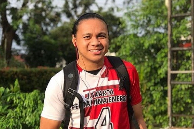 Nu VDV bong chuyen duoc cong nhan la nam hinh anh