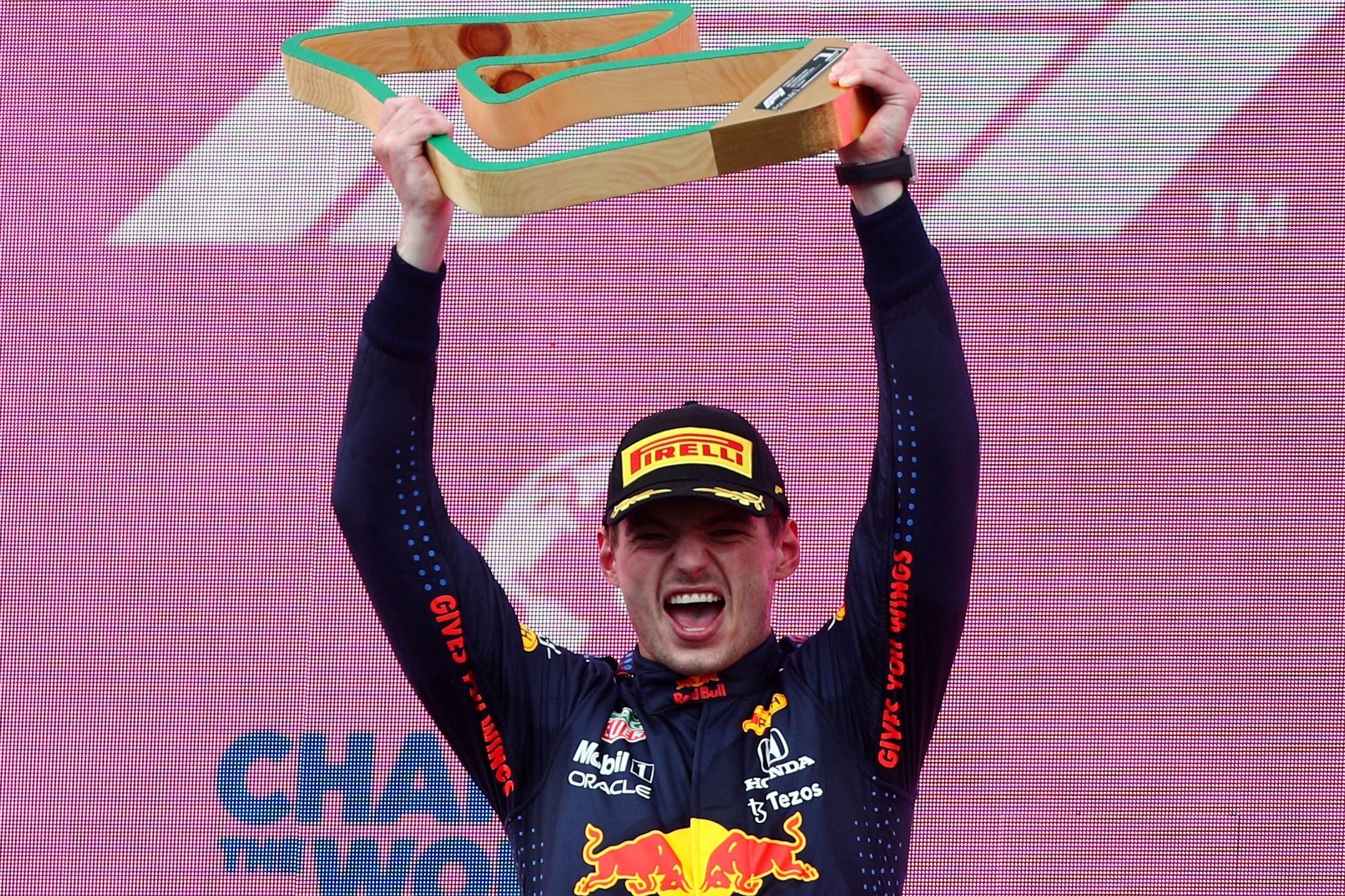 Verstappen bo xa Hamilton hinh anh