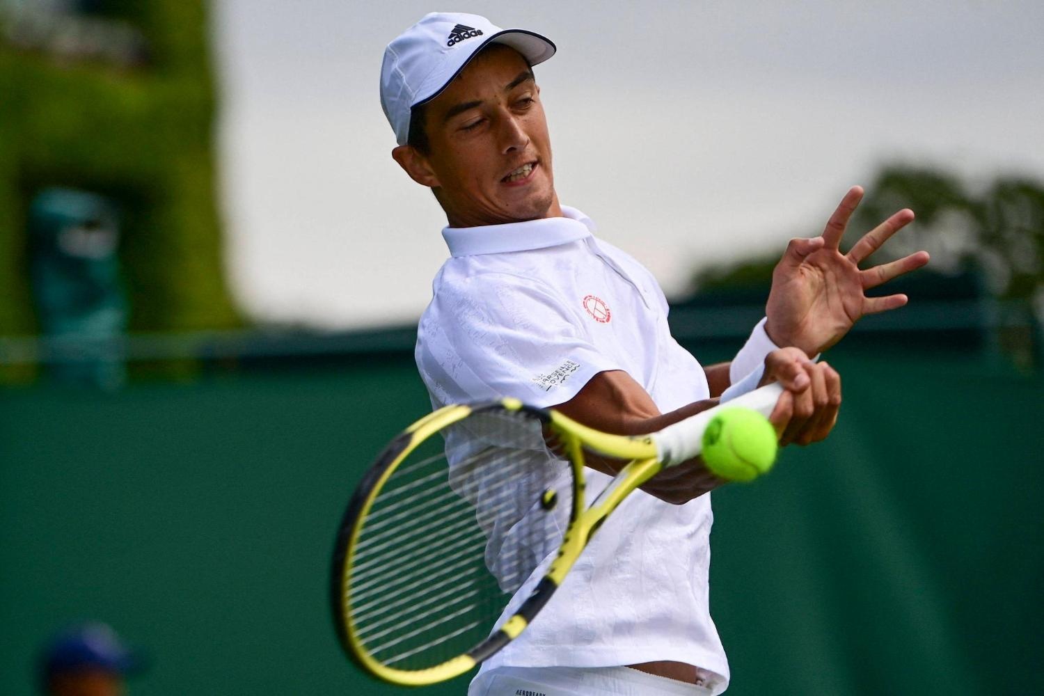 Tay vot goc Viet thang doi thu Trung Quoc o Wimbledon hinh anh