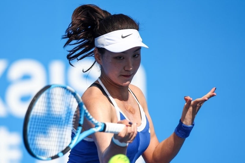 Tay vot 19 tuoi duoc vi nhu 'Sharapova Trung Quoc' hinh anh