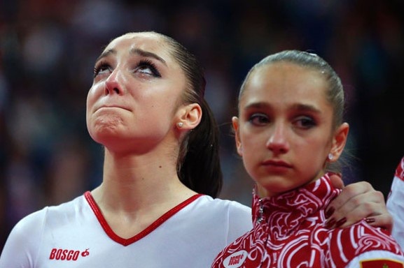 335 VDV Nga du Olympic Tokyo voi tu cach trung lap hinh anh