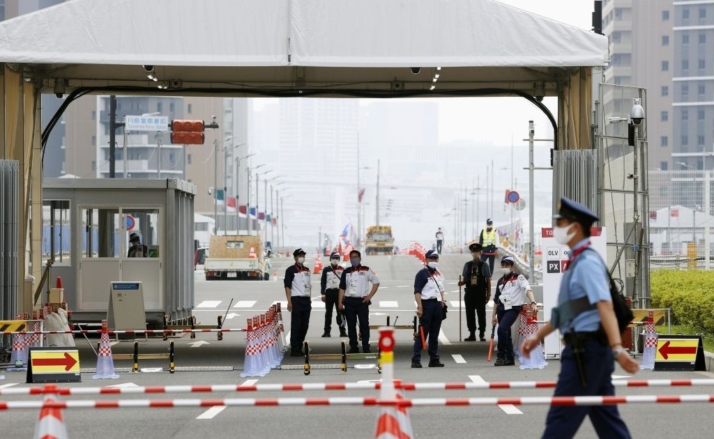 Lang Olympic mo cua anh 2