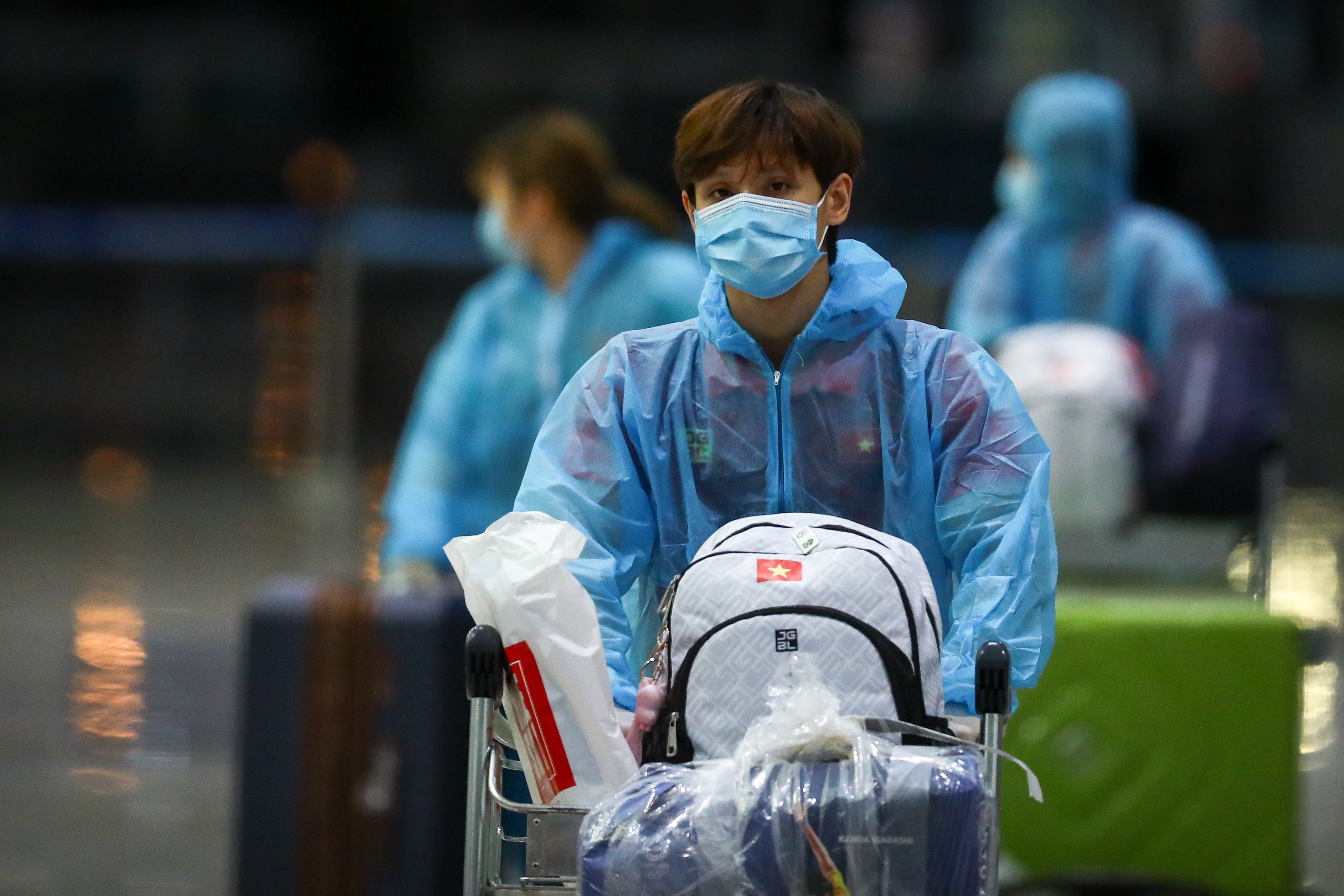 Olympic Viet Nam tro ve anh 6