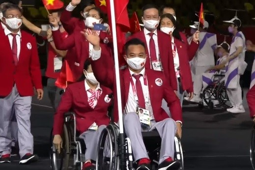 Doan Viet Nam dieu hanh tai le khai mac Paralympic Tokyo hinh anh