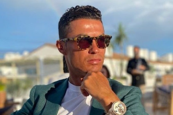 Co hoi kinh doanh cua Ronaldo tai Manchester hinh anh