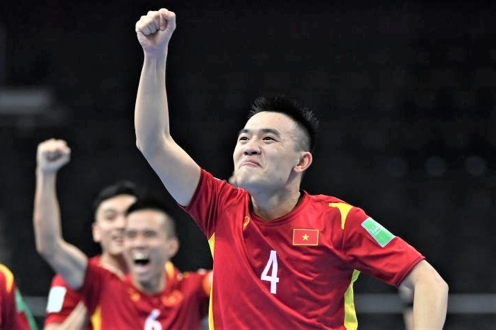 Hoa CH Czech 1-1, tuyen futsal Viet Nam vao vong 1/8 World Cup hinh anh