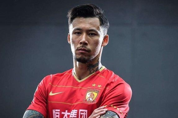 Zhang Linpeng - Ramos cua bong da Trung Quoc hinh anh