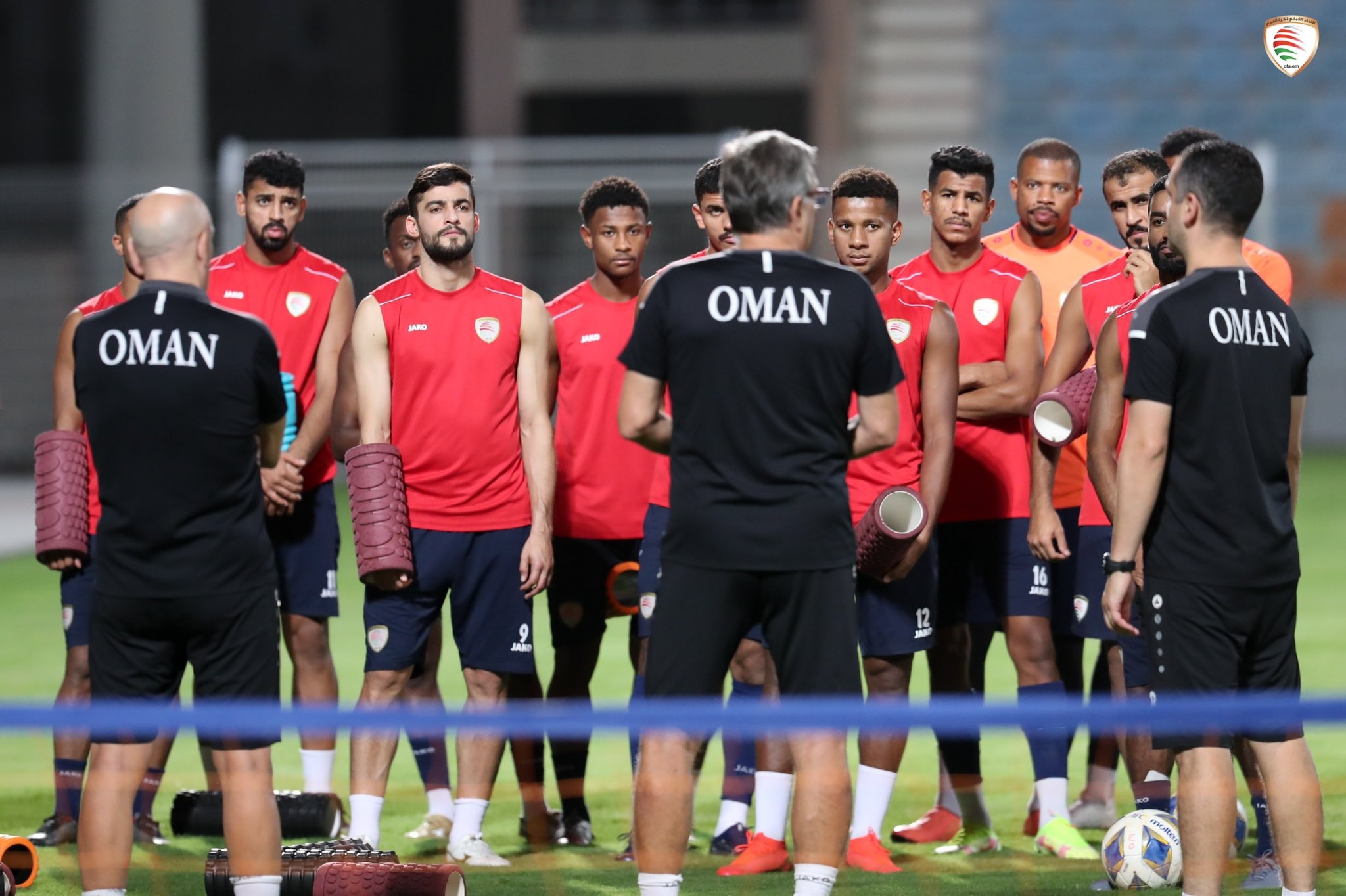 Oman vs Viet Nam anh 1