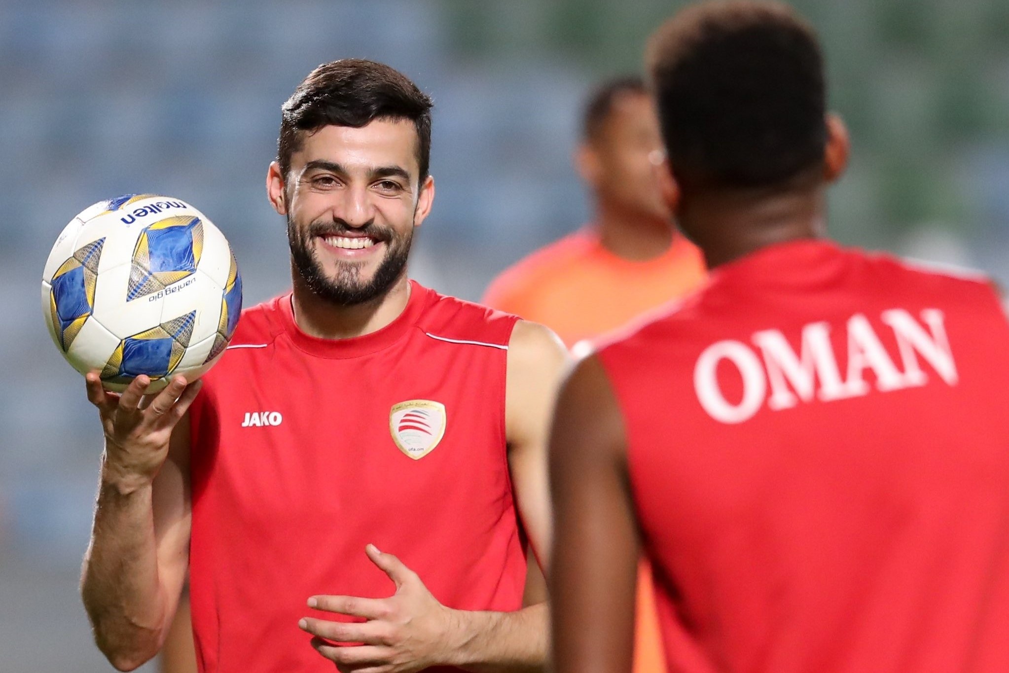 Tuyen Oman chuan bi ky truoc tran gap Viet Nam hinh anh