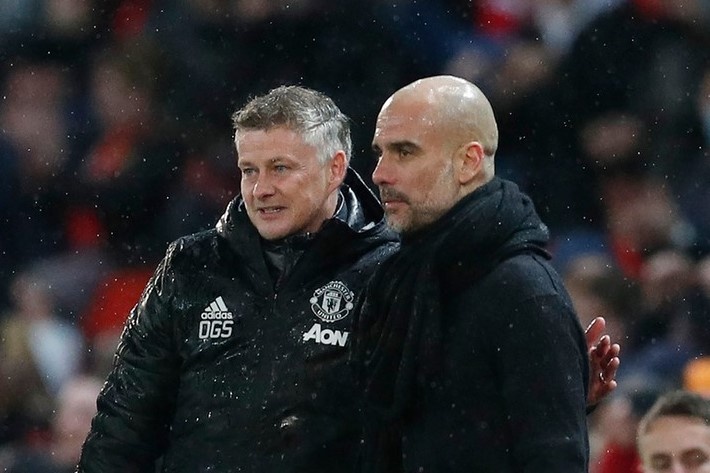 Guardiola tho o voi derby Manchester hinh anh