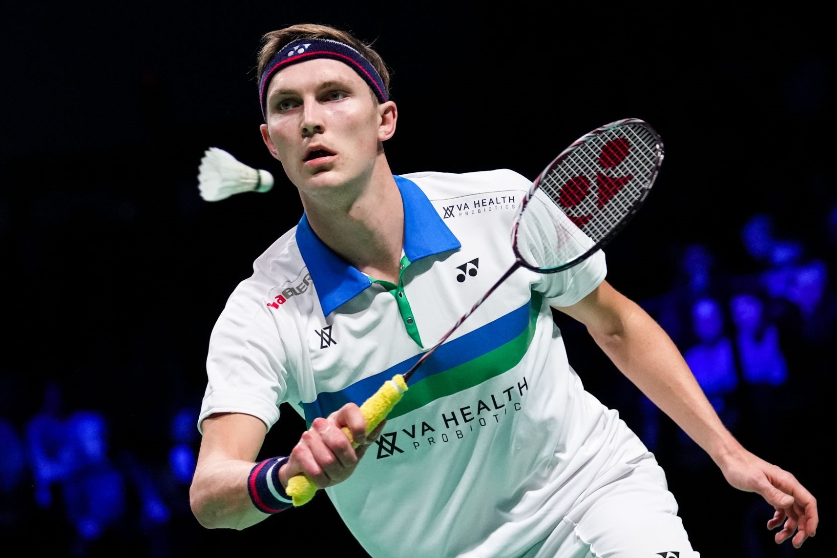 Axelsen doi ngoi so mot the gioi tu Momota sau 3 nam hinh anh