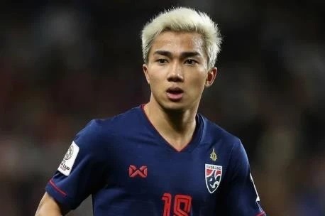 Chanathip duoc chon lam doi truong tuyen Thai Lan tai AFF Cup hinh anh