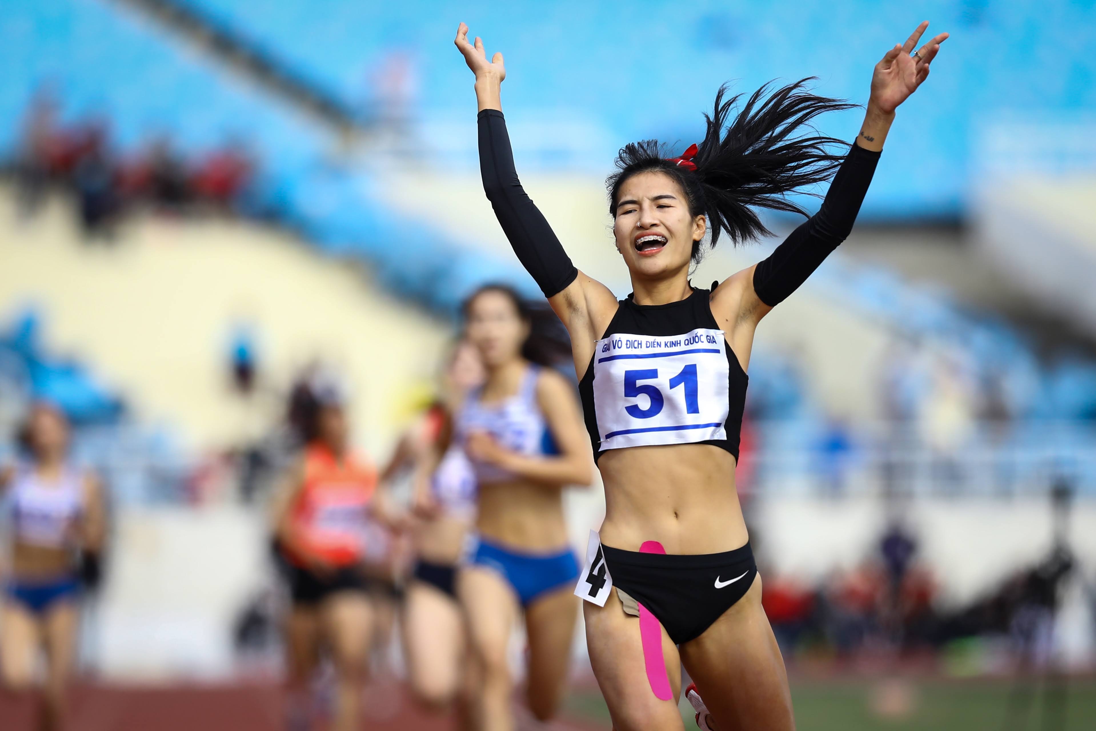 dien kinh quoc gia anh 8