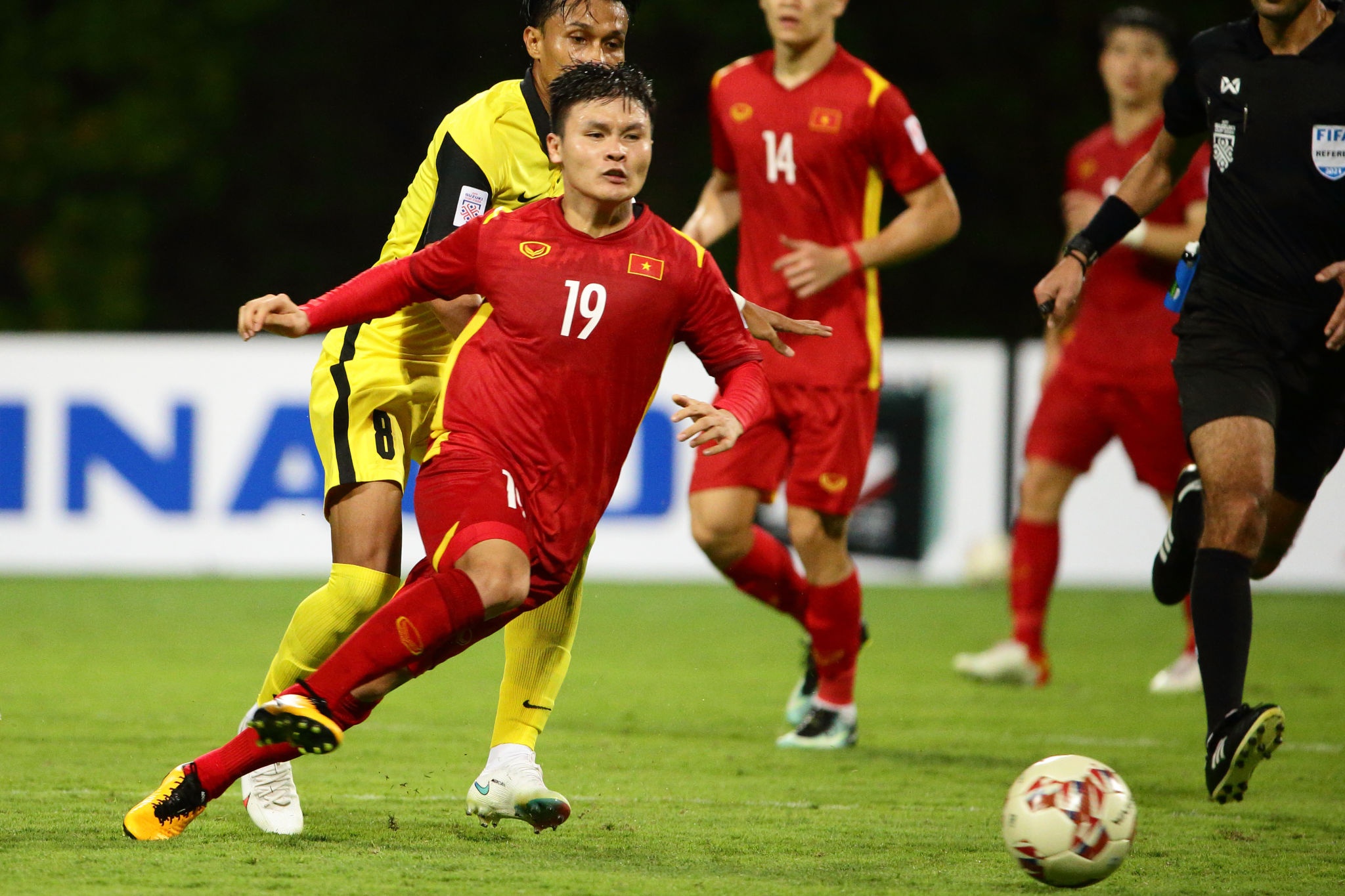 Viet Nam vs Indonesia anh 1