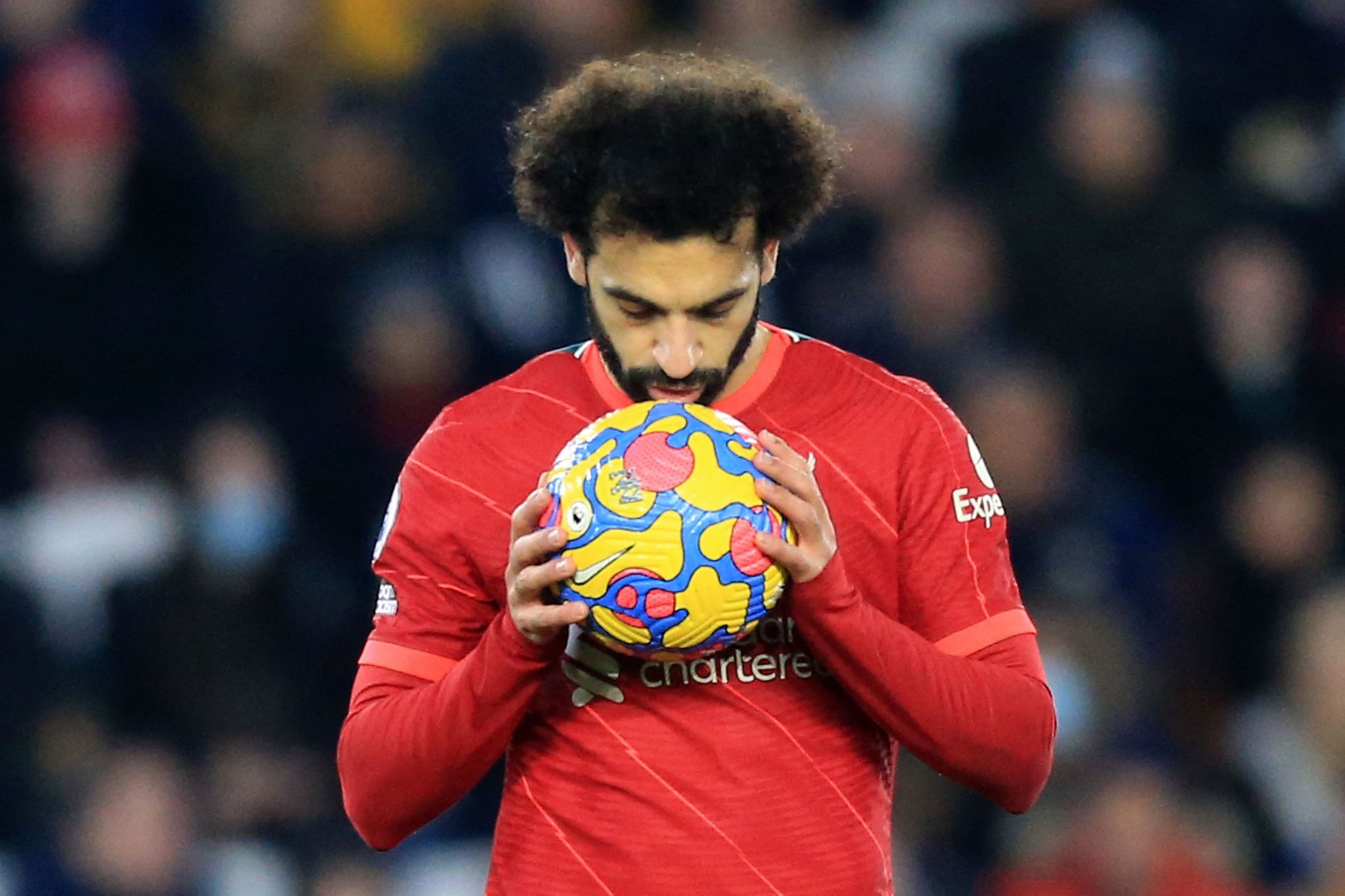 Salah da hong phat den khien Liverpool thua Leicester hinh anh