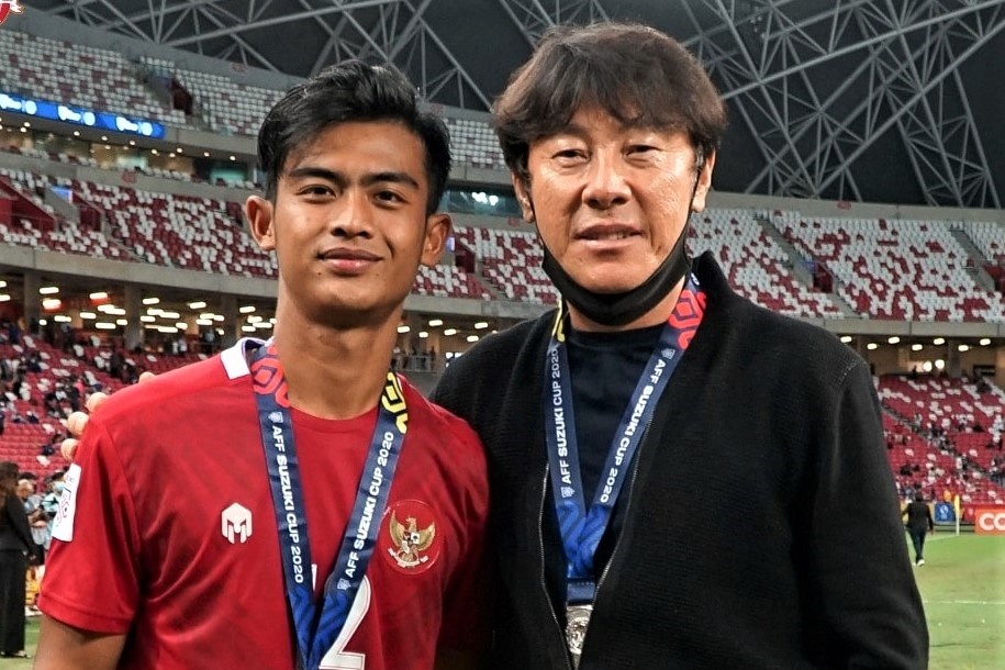 HLV Shin Tae-yong van con nuoi tiec sau that bai o chung ket AFF Cup hinh anh