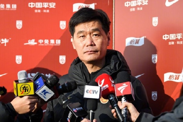 HLV Trung Quoc muon co diem truoc tuyen Nhat Ban va Viet Nam hinh anh