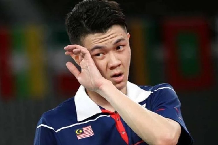 Tay vot so mot Malaysia tra gia dat khi tu y roi lien doan hinh anh