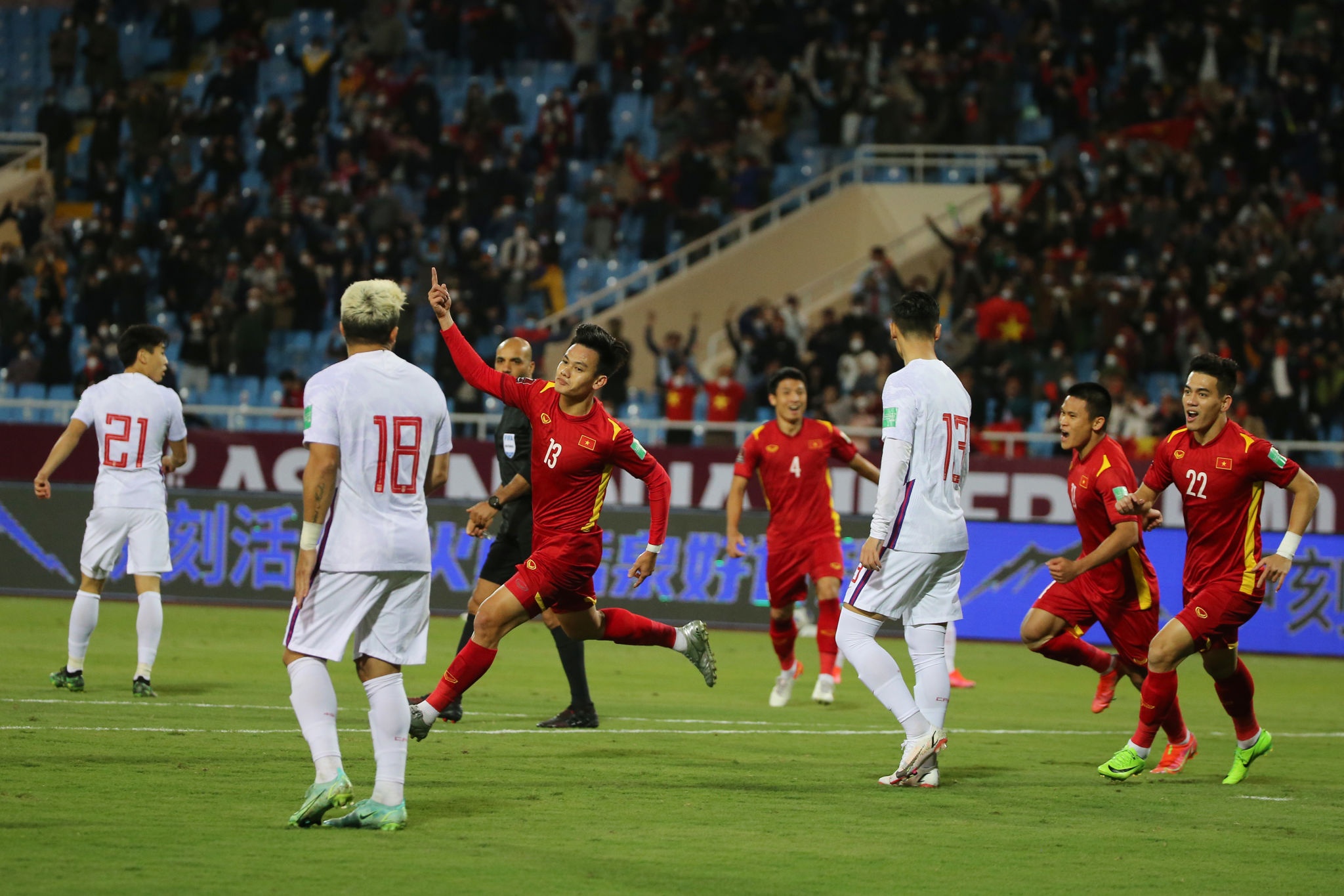 Viet Nam thang Trung Quoc anh 2