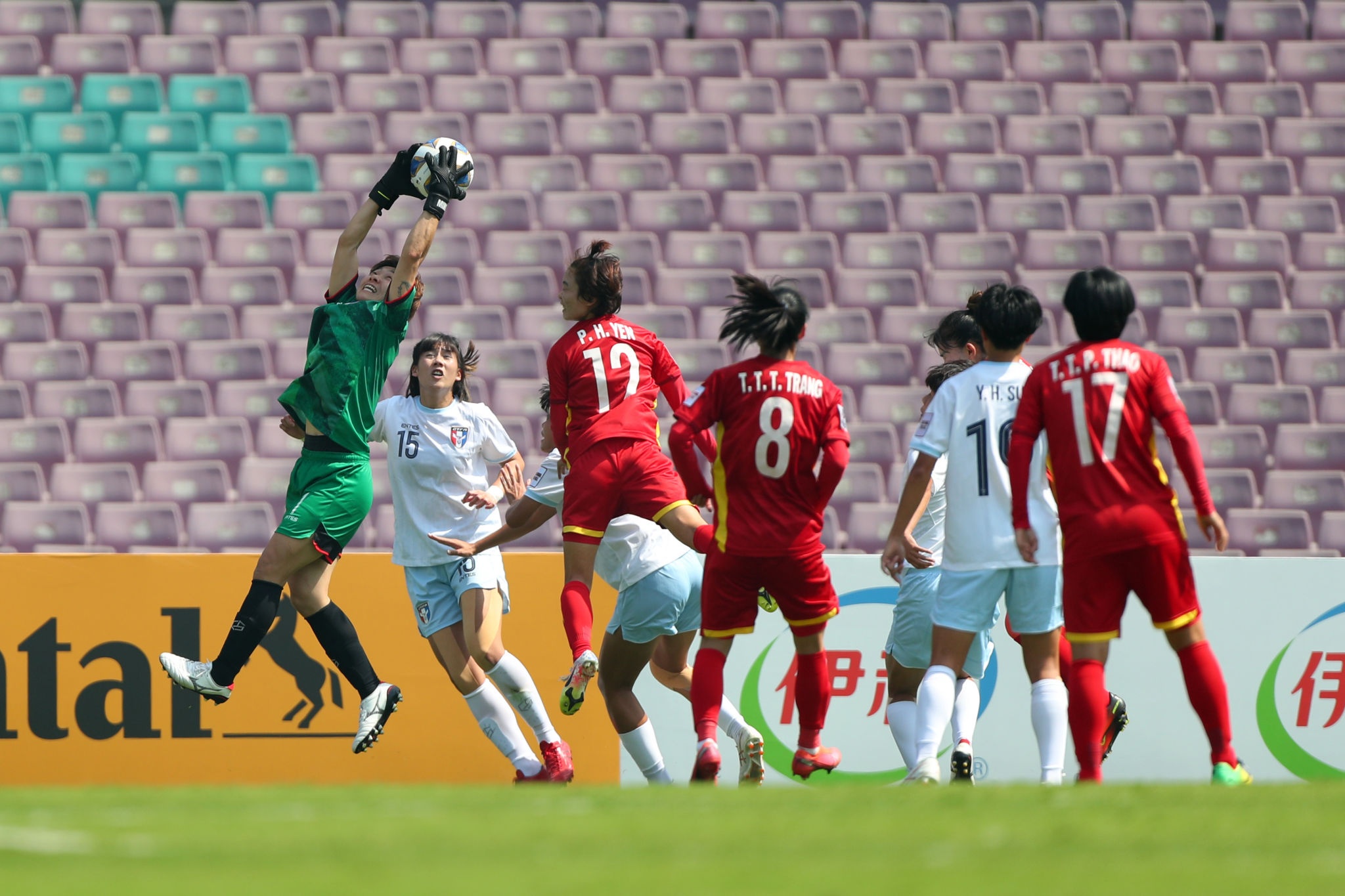 tuyen nu Viet Nam anh 6