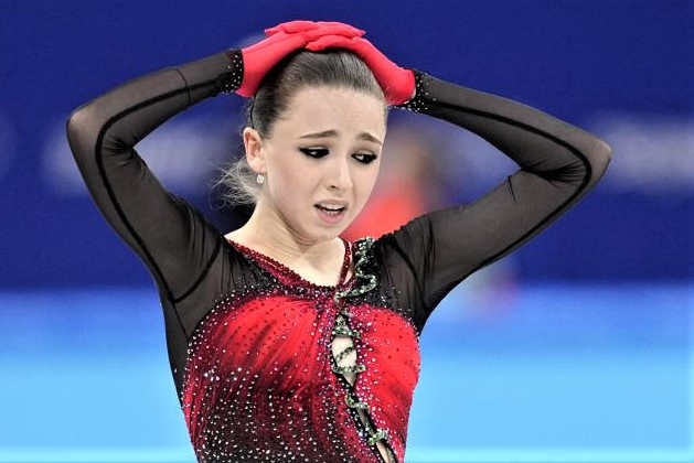 Mo phien dieu tran khan cap ve lenh cam nha vo dich Olympic hinh anh