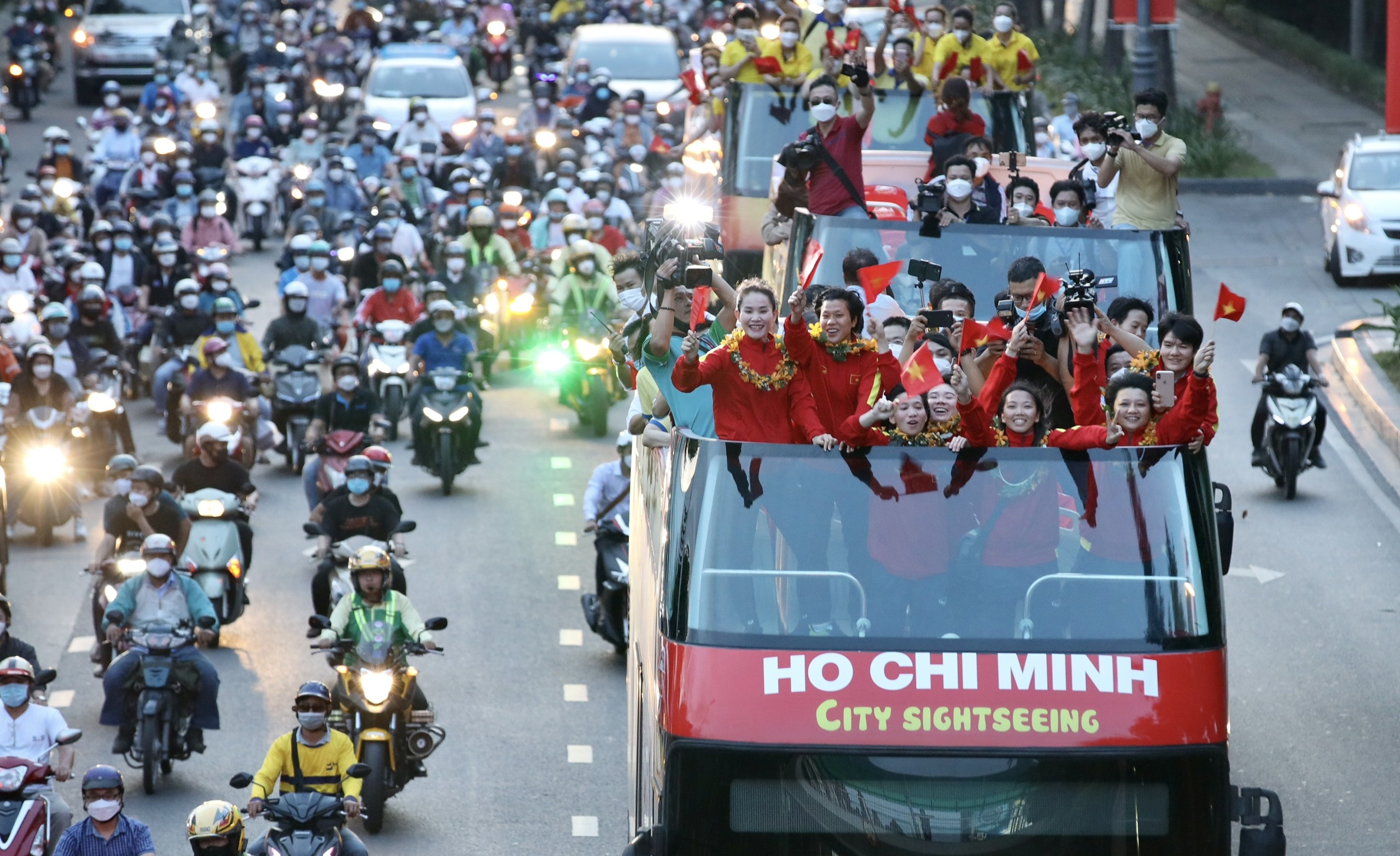 tuyen nu Viet Nam anh 3