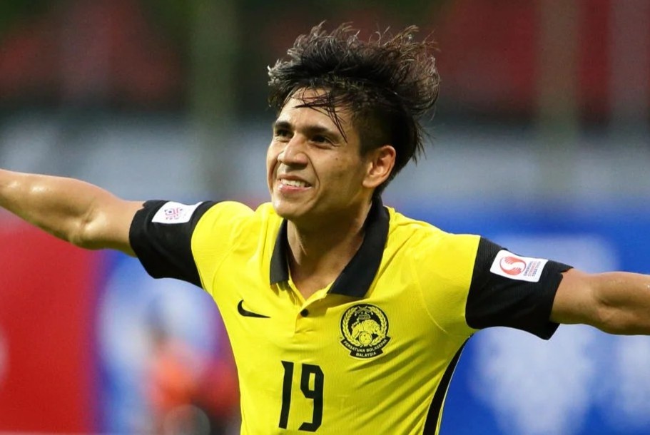 6 doi tuyen muon thi dau giao huu voi Malaysia hinh anh