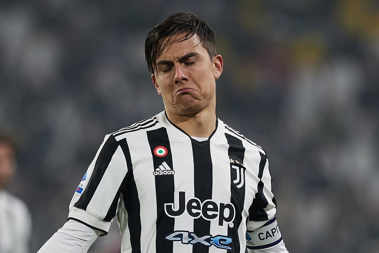 Juventus hoa that vong tren san nha hinh anh