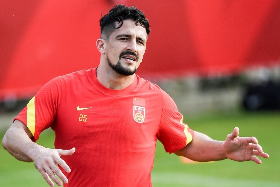 Dan cau thu nhap tich khien tuyen Trung Quoc lo lang hinh anh