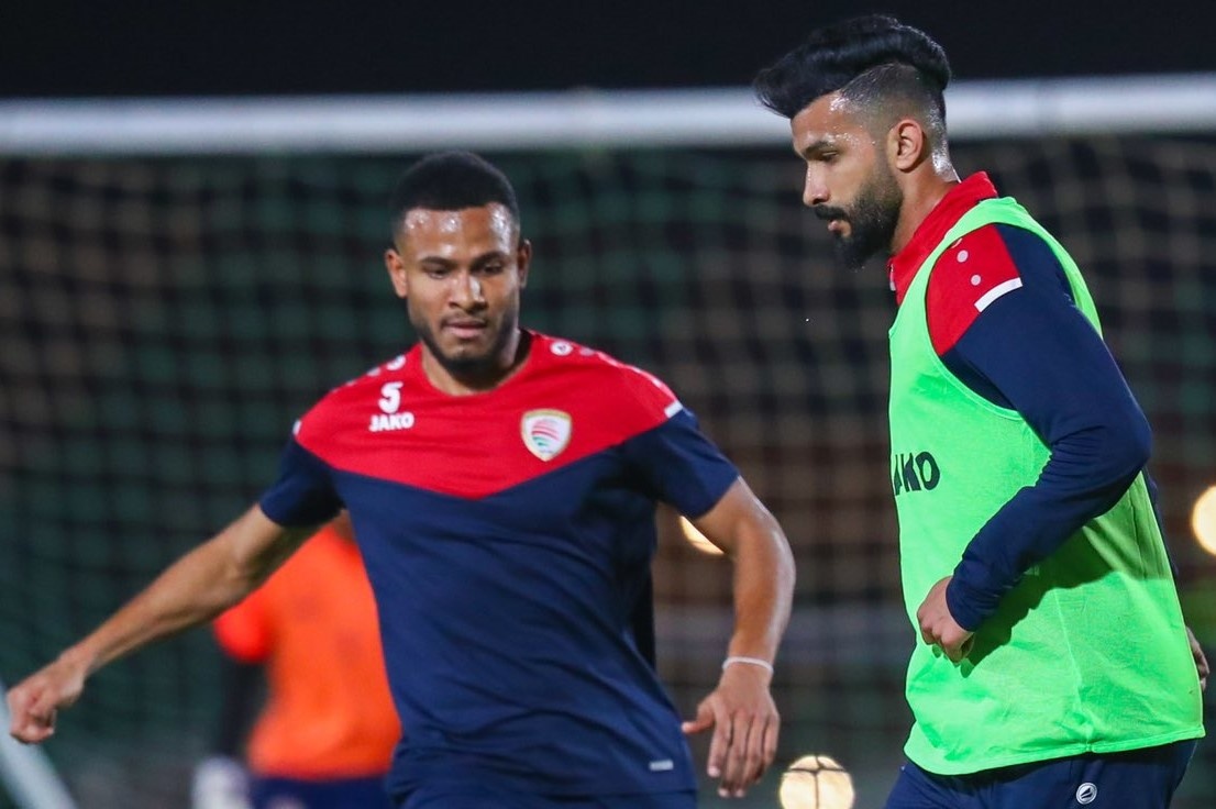 Oman tap buoi dau truoc tran gap tuyen Viet Nam hinh anh