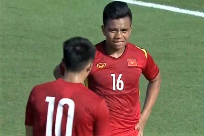 U23 Viet Nam thua U23 Uzbekistan 0-1 hinh anh