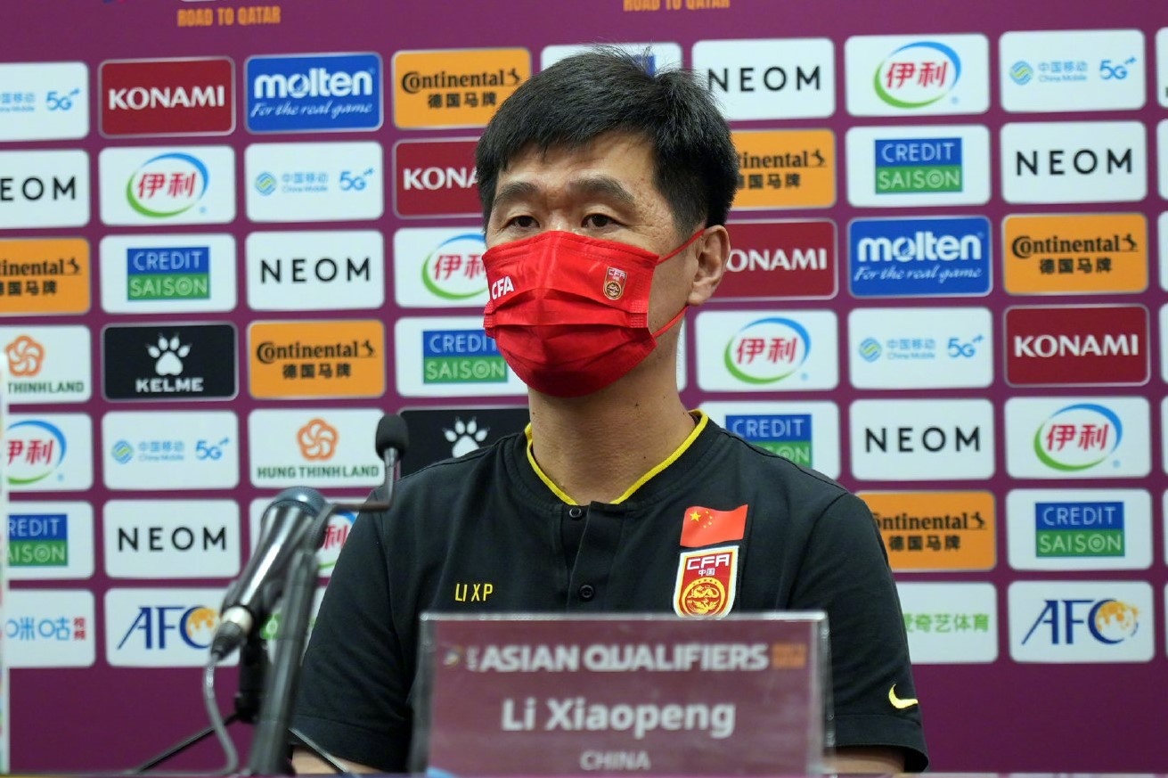 HLV Li Xiaopeng: 'Trung Quoc khong du thuc luc du World Cup' hinh anh
