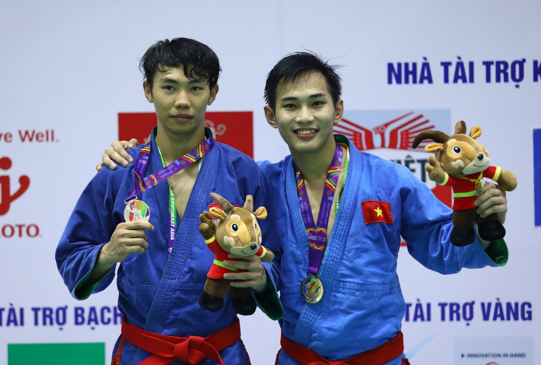 Doan Viet Nam dan dau bang tong sap voi 10 HCV hinh anh