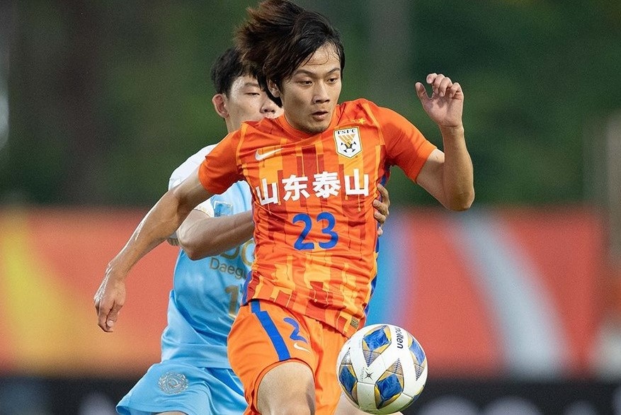 Hai doi bong Trung Quoc tham bai tai AFC Champions League hinh anh